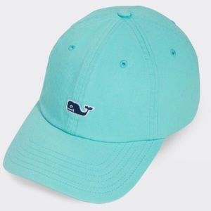 Vineyard vines hat + bag